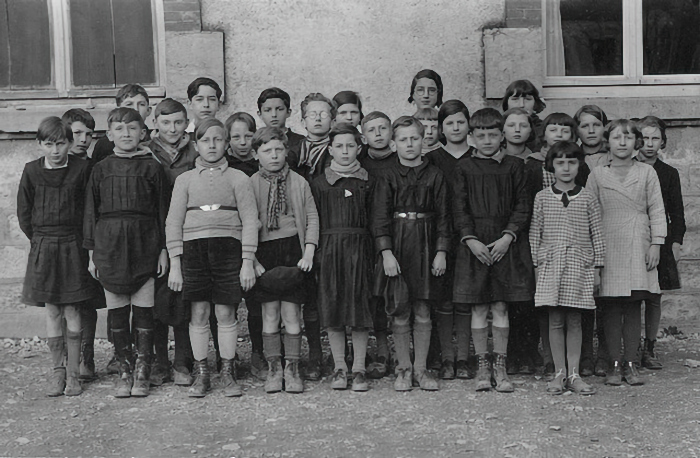 [Photographie de classe 1934]
