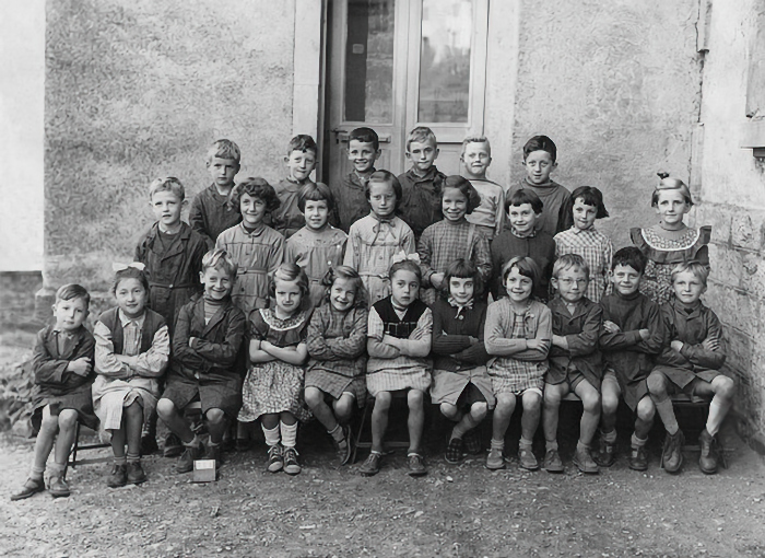 [Photographie de classe 1957]